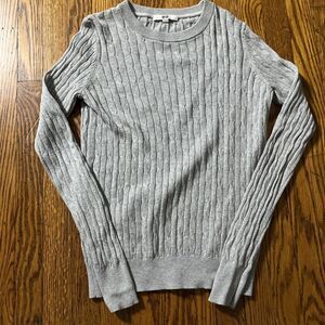 Uniqlo Women's Gray Ribbed Long Sleeve Slim Fitted Knitted Sweater Size Small